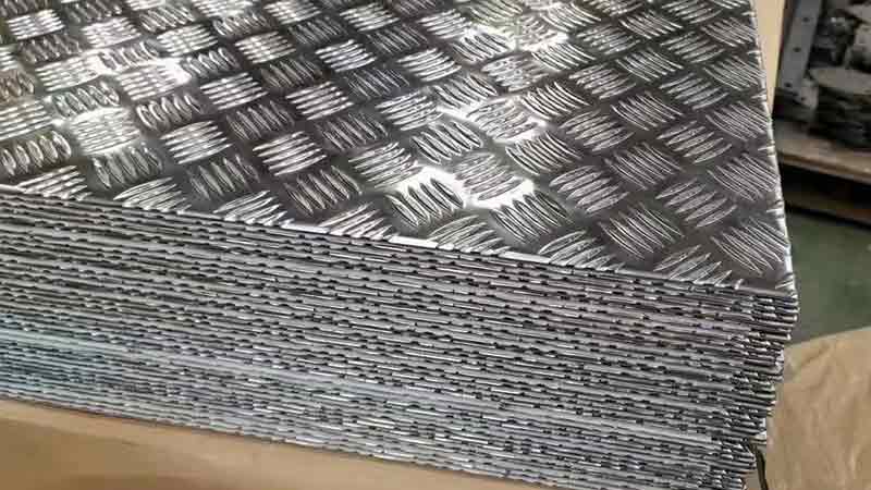 防滑鋁板材及規(guī)格表(圖2) 未標題-1-恢復的234123.jpg