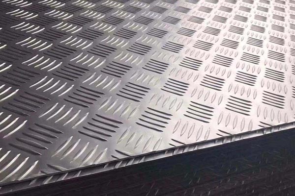 學(xué)會(huì)如何挑選優(yōu)質(zhì)的花紋鋁板去購(gòu)買(圖1) src=http___img.91huoke.com_xxfl_hk91_customer_36572_dSx0ptgQbgEvUMPnex9FJVfCfTZGXRergM4mIVsW.jpeg&refer=http___img.91huoke.jpg