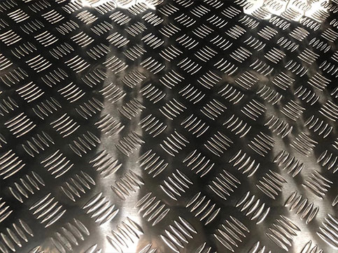 6061花紋鋁板廠家(圖3) 五條筋型花紋鋁板圖片-2.jpg